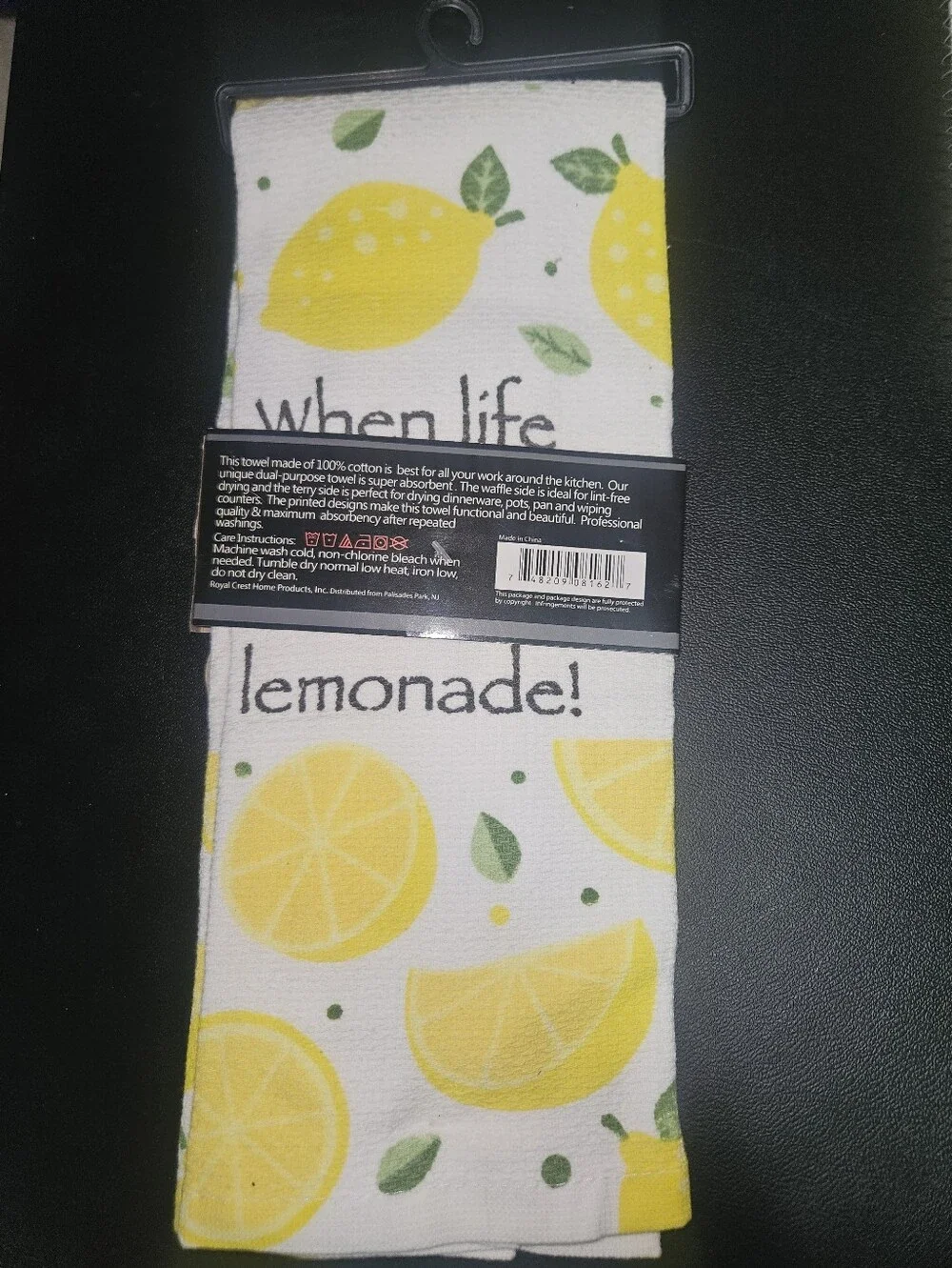 NWT Royal Crest Lemon Print Kitchen Towel Large